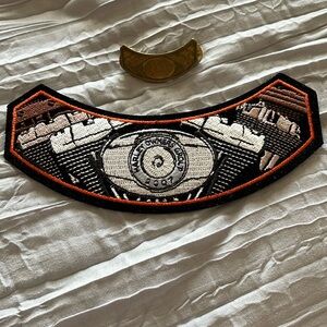 2007 Harley Davidson patch and pin